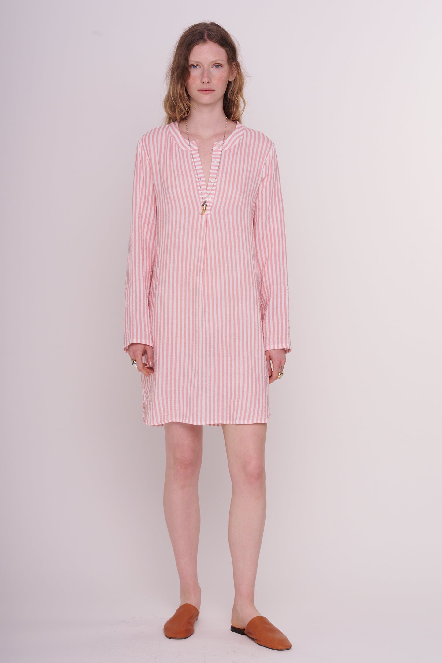 woven cotton dress with buttons