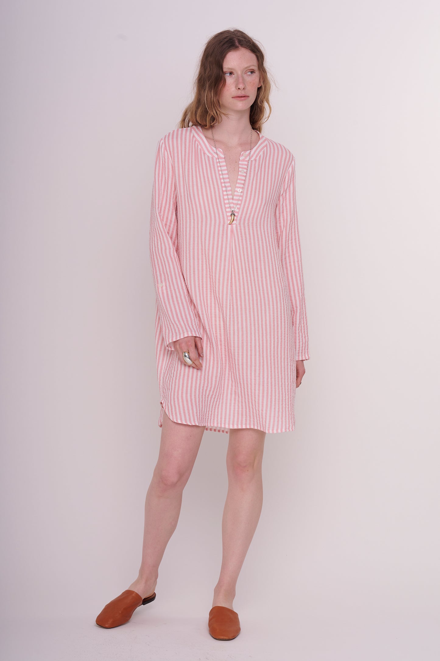 woven cotton dress with buttons