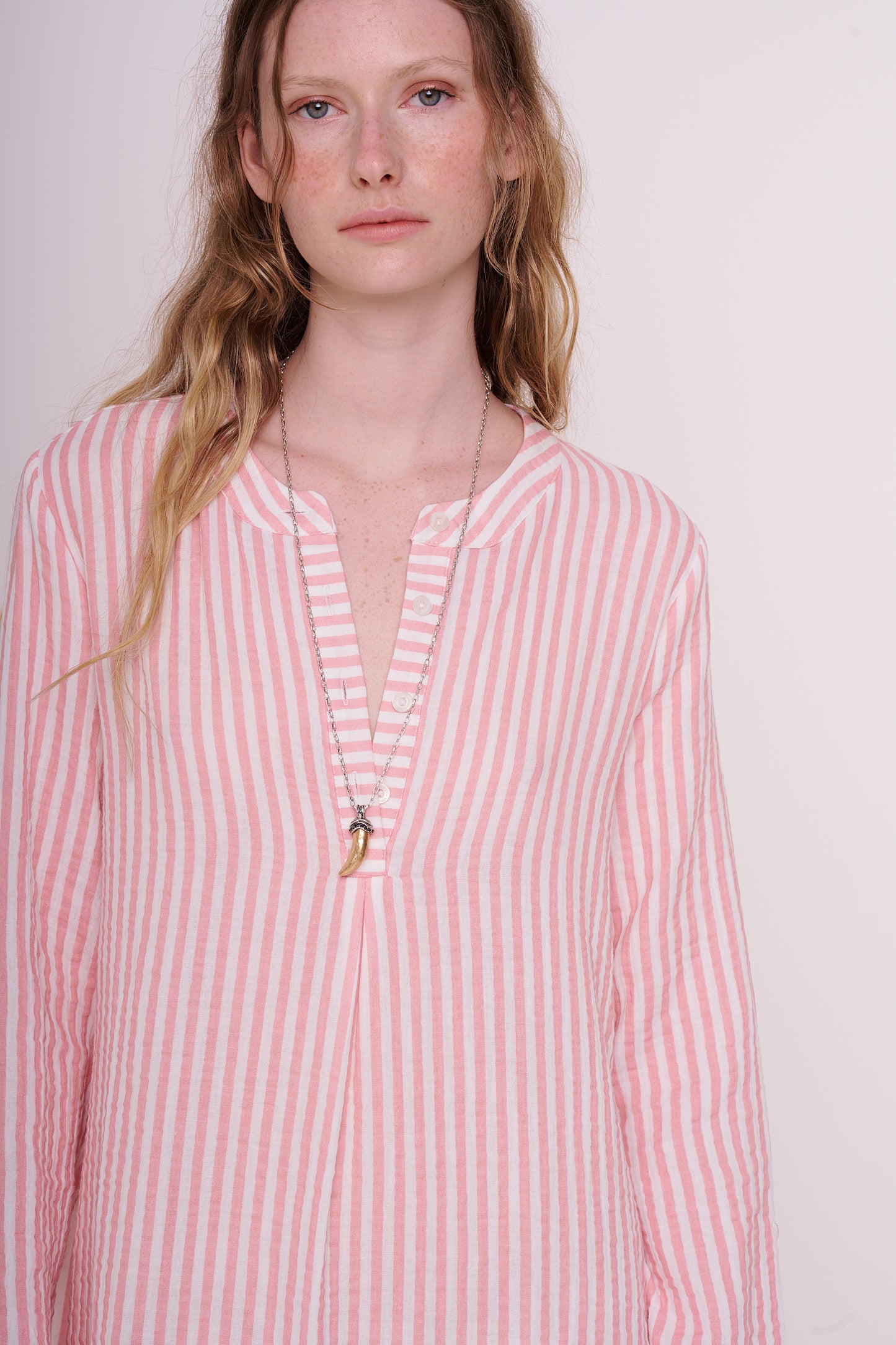 woven cotton dress with buttons