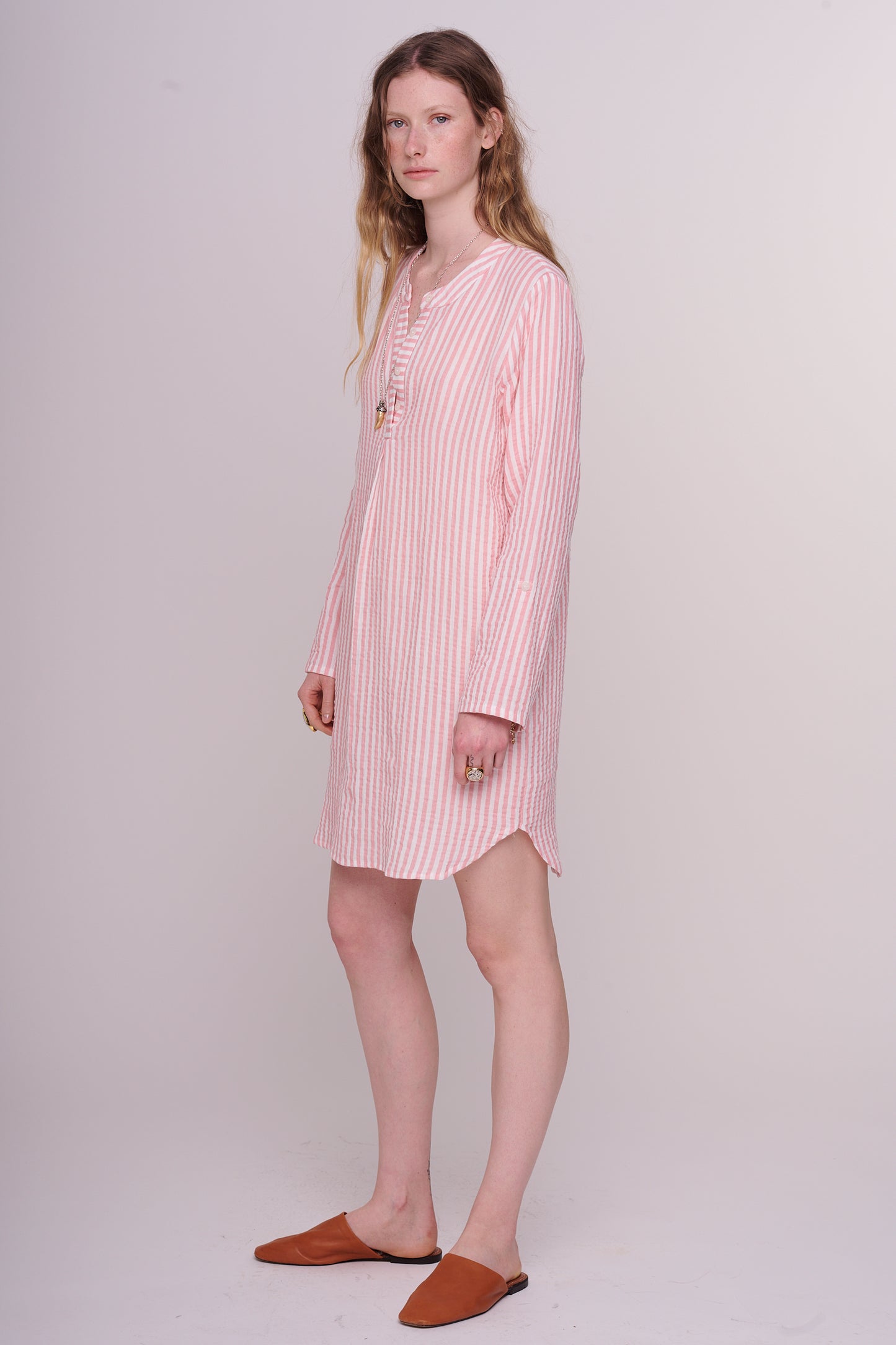 woven cotton dress with buttons