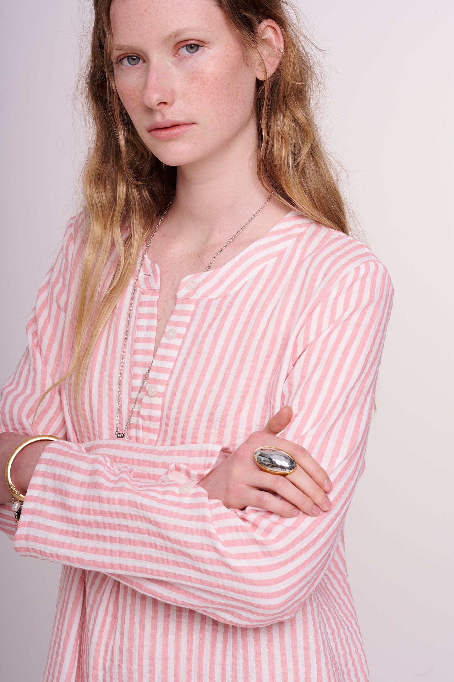 woven cotton dress with buttons