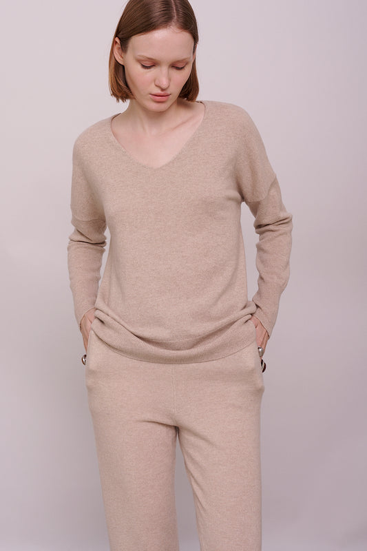 * cashmere jumper v-neck